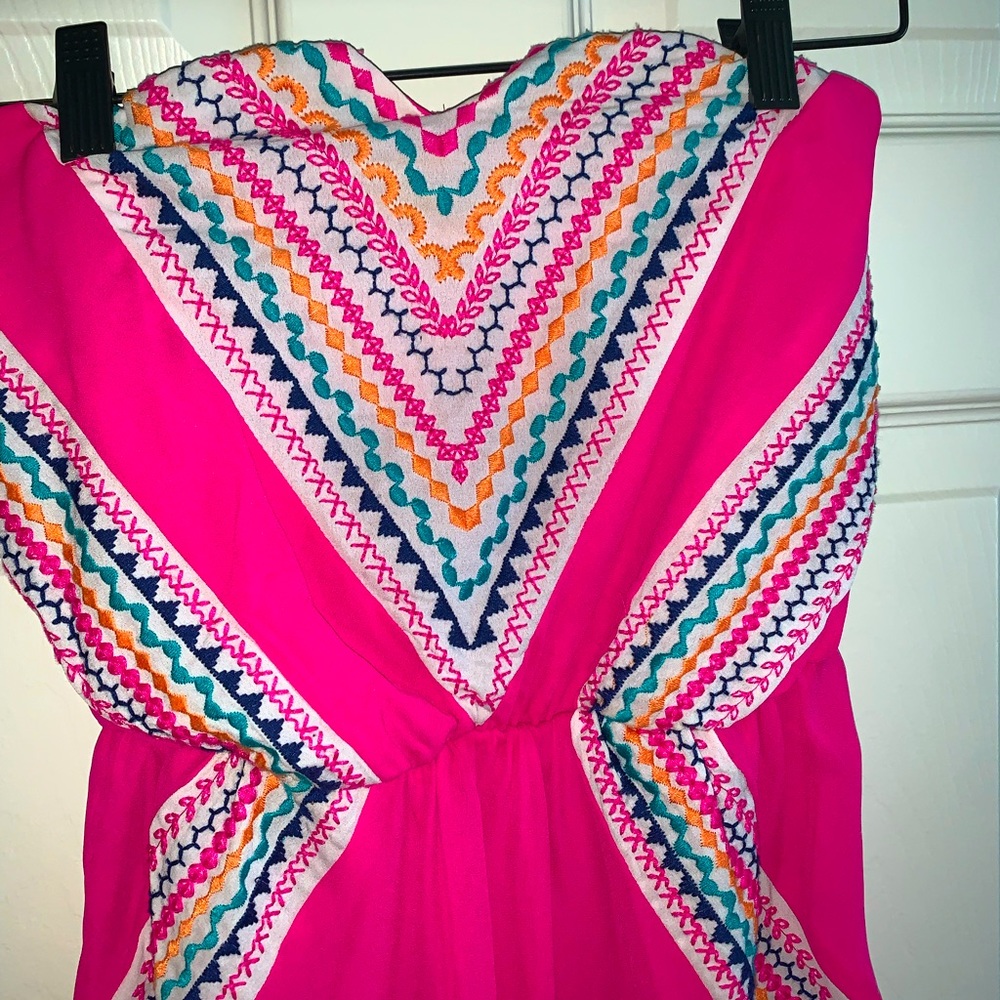 Strapless Sweetheart neckline maxi dress with colorful detail on top